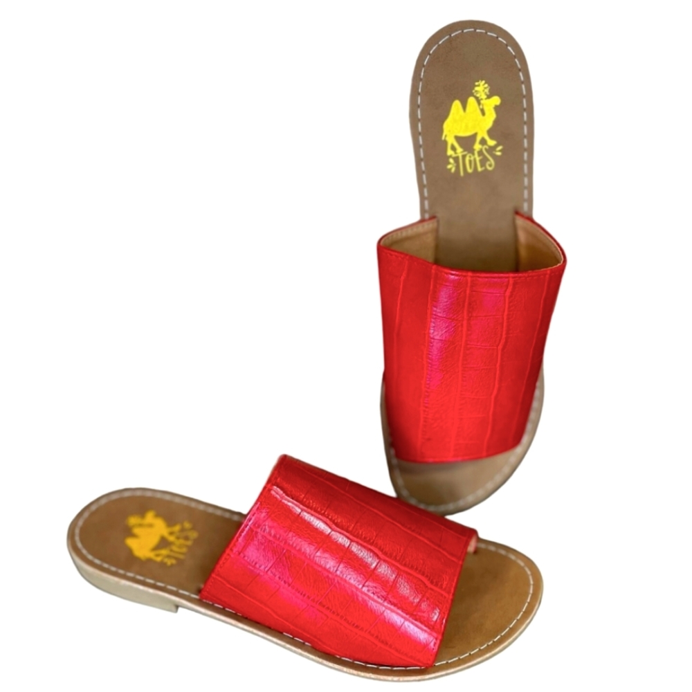 Camel Threads Sahara Sandal in Red Croc